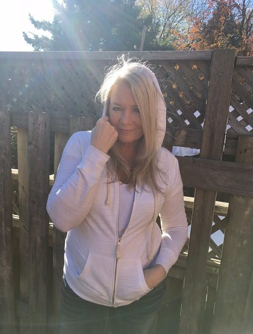 Rockin’ a Hoody and White Tee